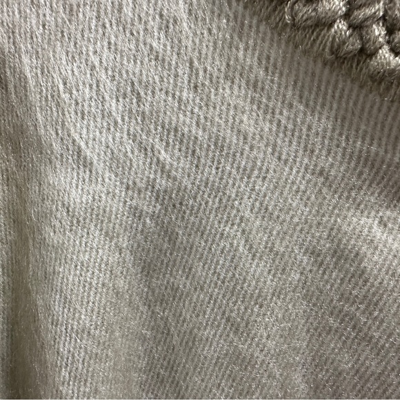 GOLDEN COLOR BABY ALPACA WOOL CAPE PONCHO WRAP SHAWL COAT HANDMADE IN ECUADOR - Picture 7 of 8